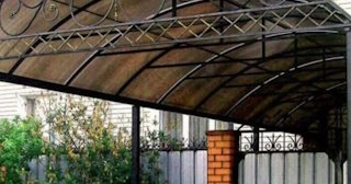 Навесы из профильной трубы для частного дома в Кургане - НавесыКрг от 1534 руб.